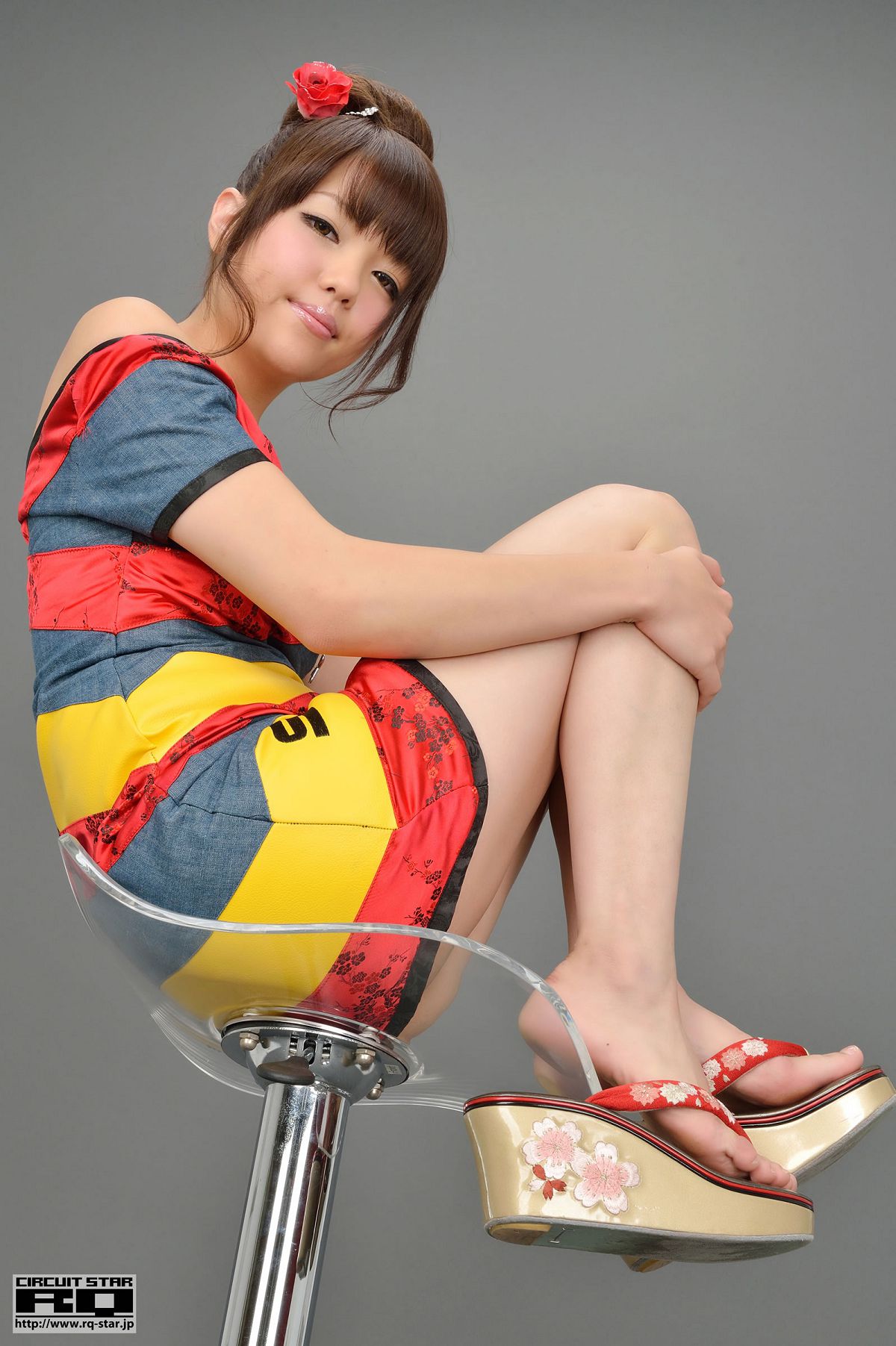 [RQ-STAR] 2012.12.07 NO.00725 Natsuki Higurashi 日暮なつき Race Queen [80P]