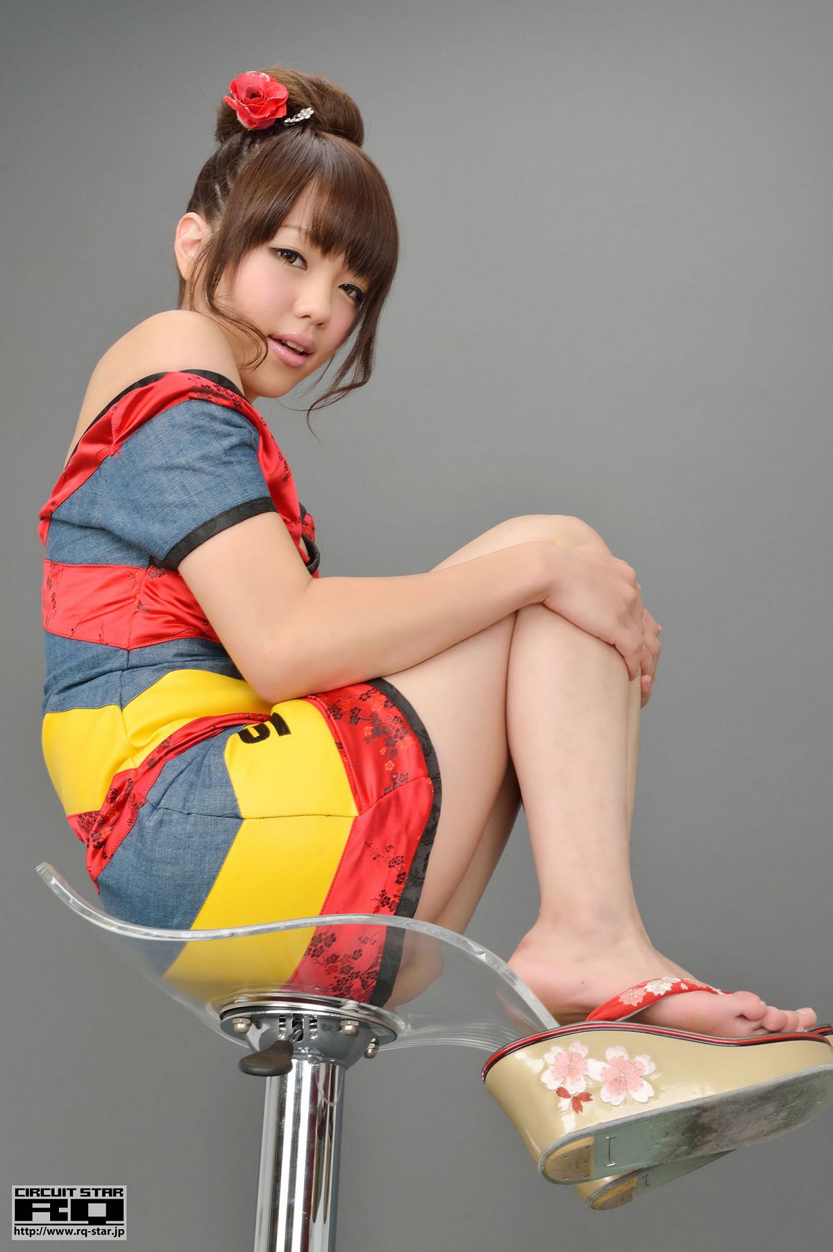 [RQ-STAR] 2012.12.07 NO.00725 Natsuki Higurashi 日暮なつき Race Queen [80P]