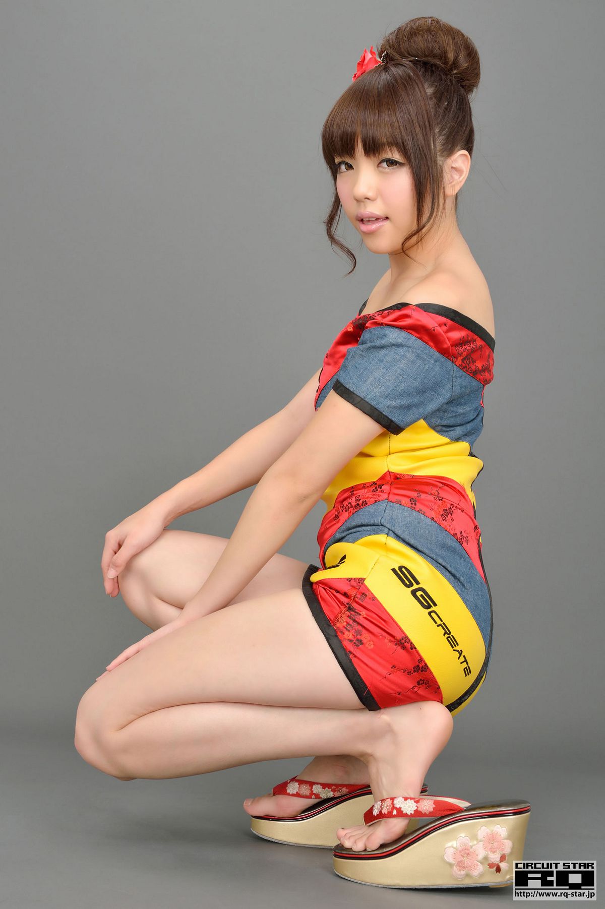 [RQ-STAR] 2012.12.07 NO.00725 Natsuki Higurashi 日暮なつき Race Queen [80P]
