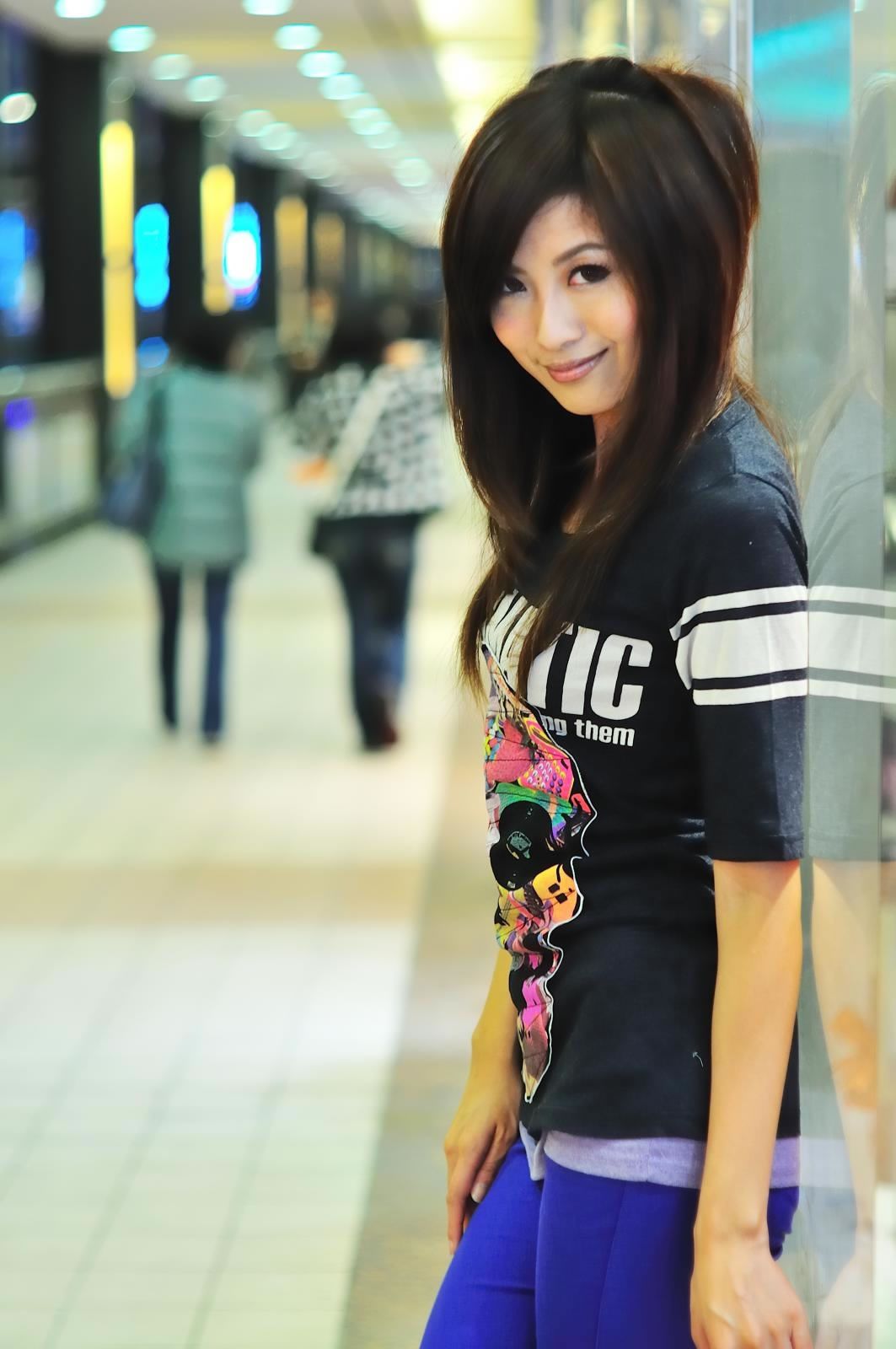 Vicni- 2012.10.11 百变邻家女孩 [45P]