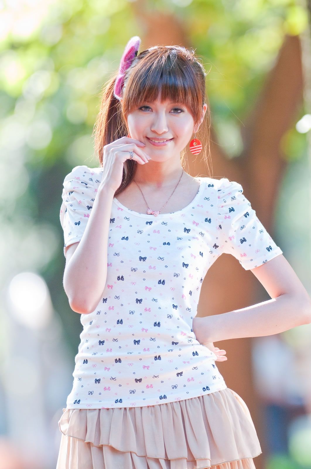 Vicni- 2012.10.11 百变邻家女孩 [45P]
