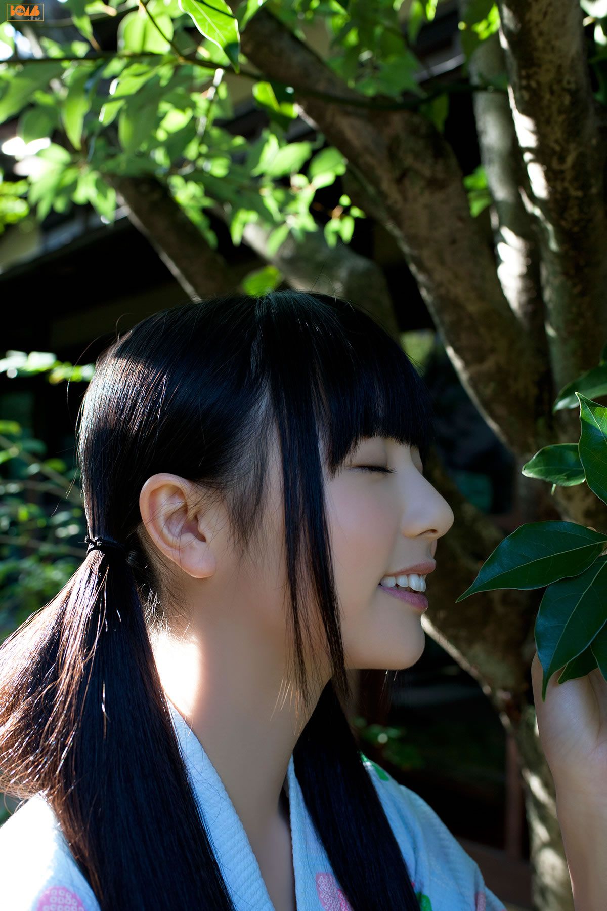 [BOMB.tv] GRAVURE Channel 2012年12月号栗田恵美×今野杏南 [66P]