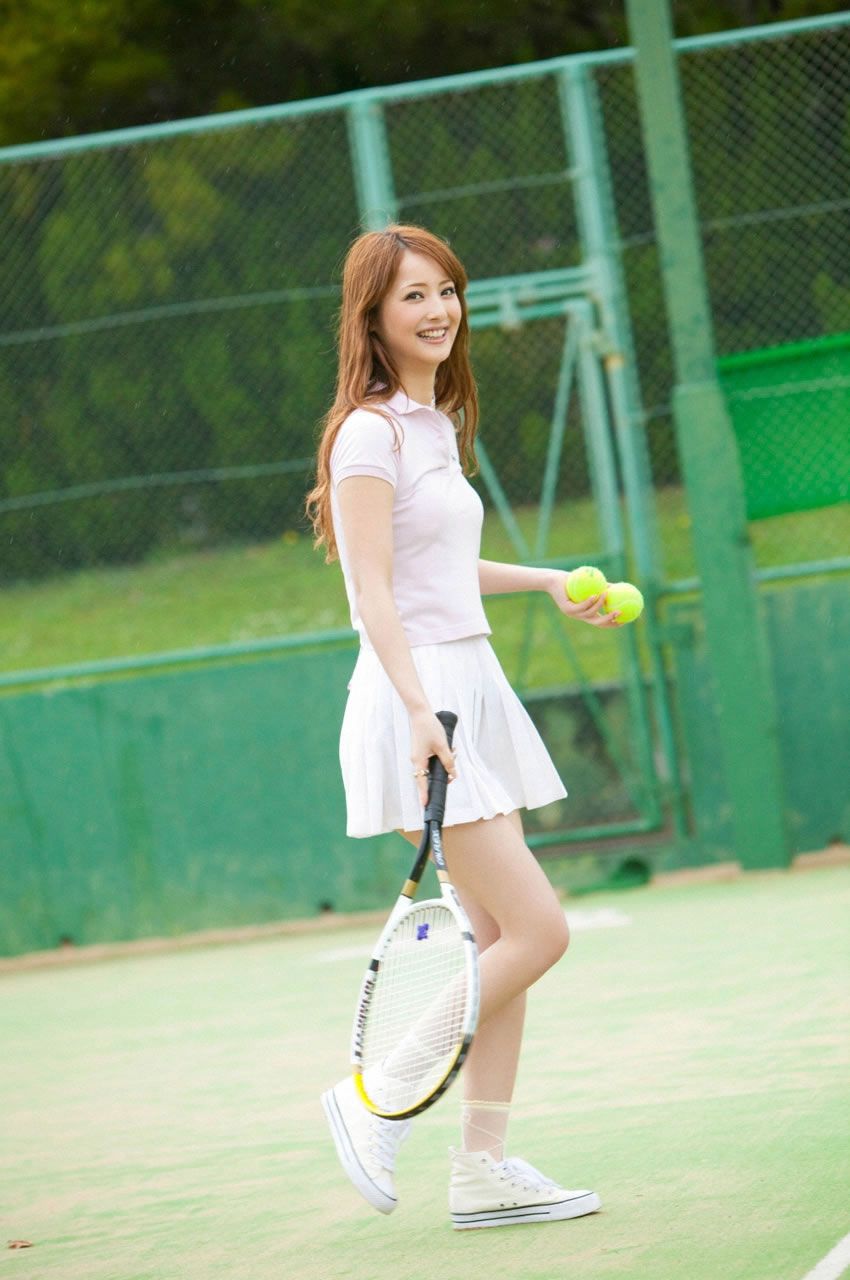 [VYJ] 2010.12 Vol.106 Nozomi Sasaki 佐々木希 [31P]