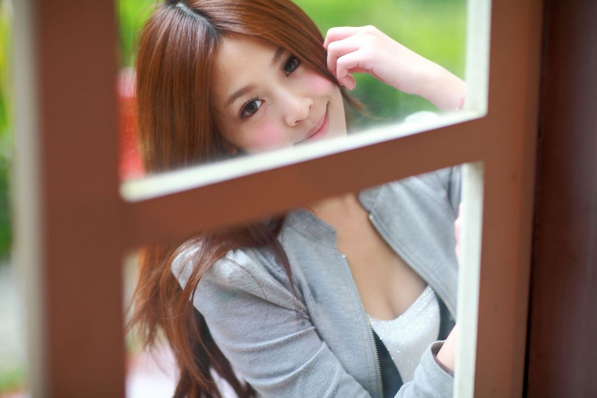 [台湾麻豆系列] 2011年4月04日 小鹿 [40P]