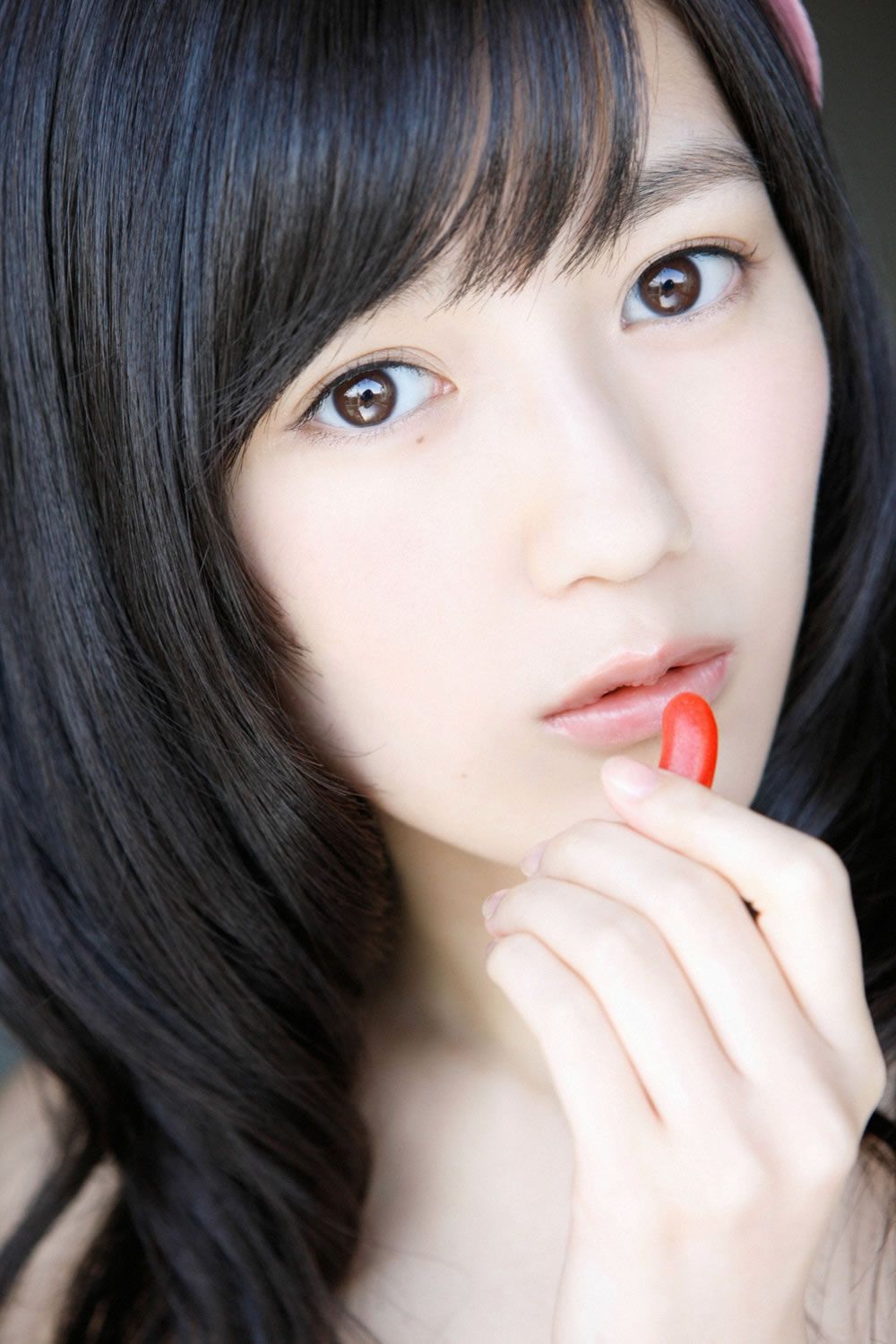 [YS Web] 2012.12.22 Vol.531 渡辺麻友 「モフモフまゆゆ」[60P]