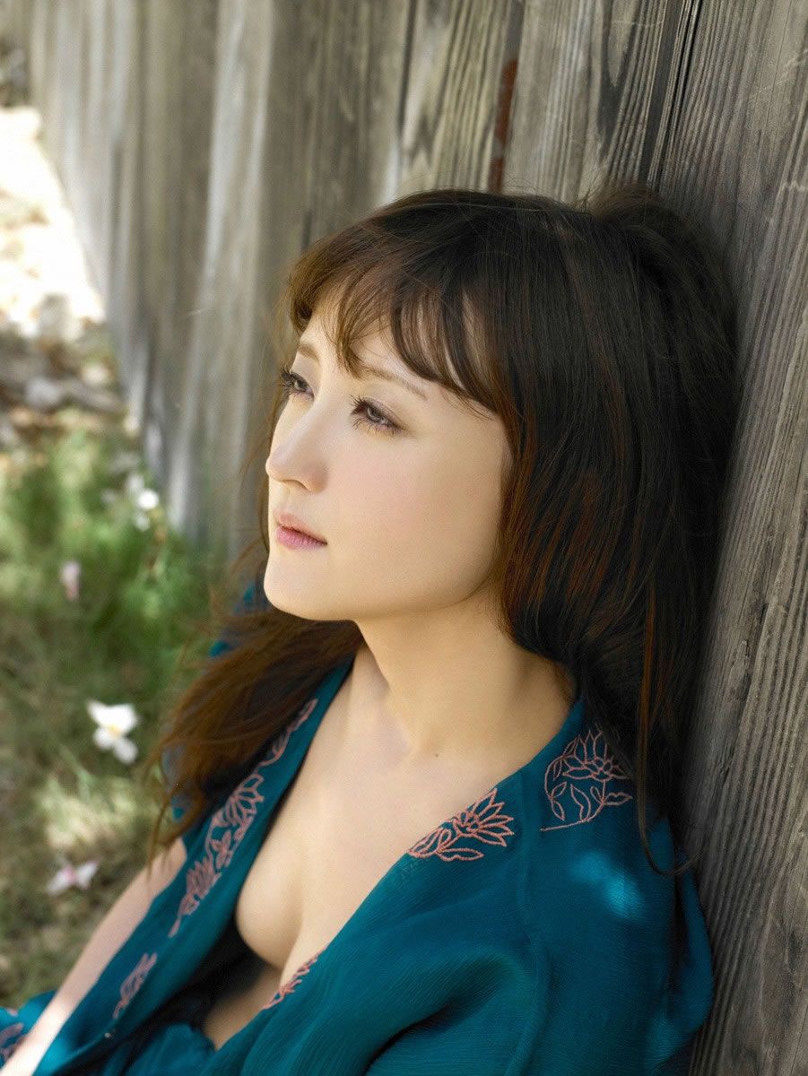 [Wanibooks WBGC] 2012.12 No.102 Ayaka Komatsu 小松彩夏 [175P]