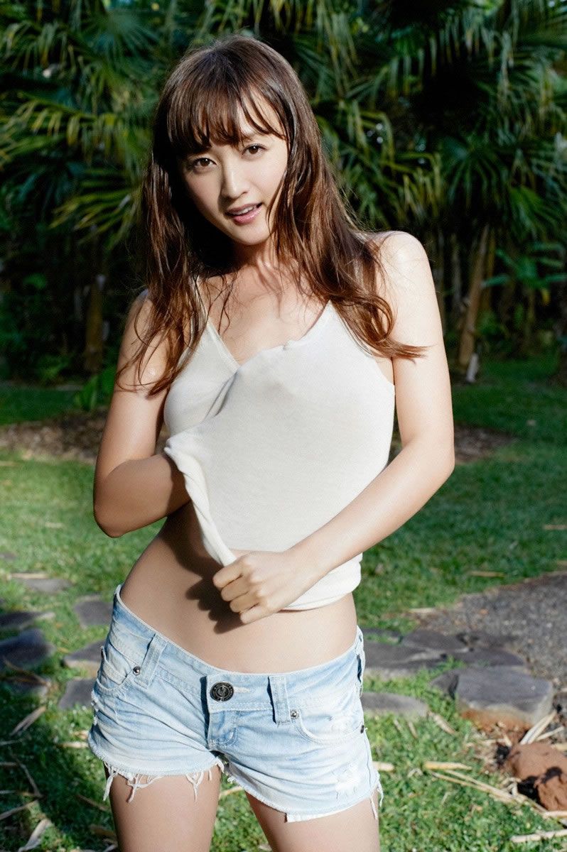 [Wanibooks WBGC] 2012.12 No.102 Ayaka Komatsu 小松彩夏 [175P]