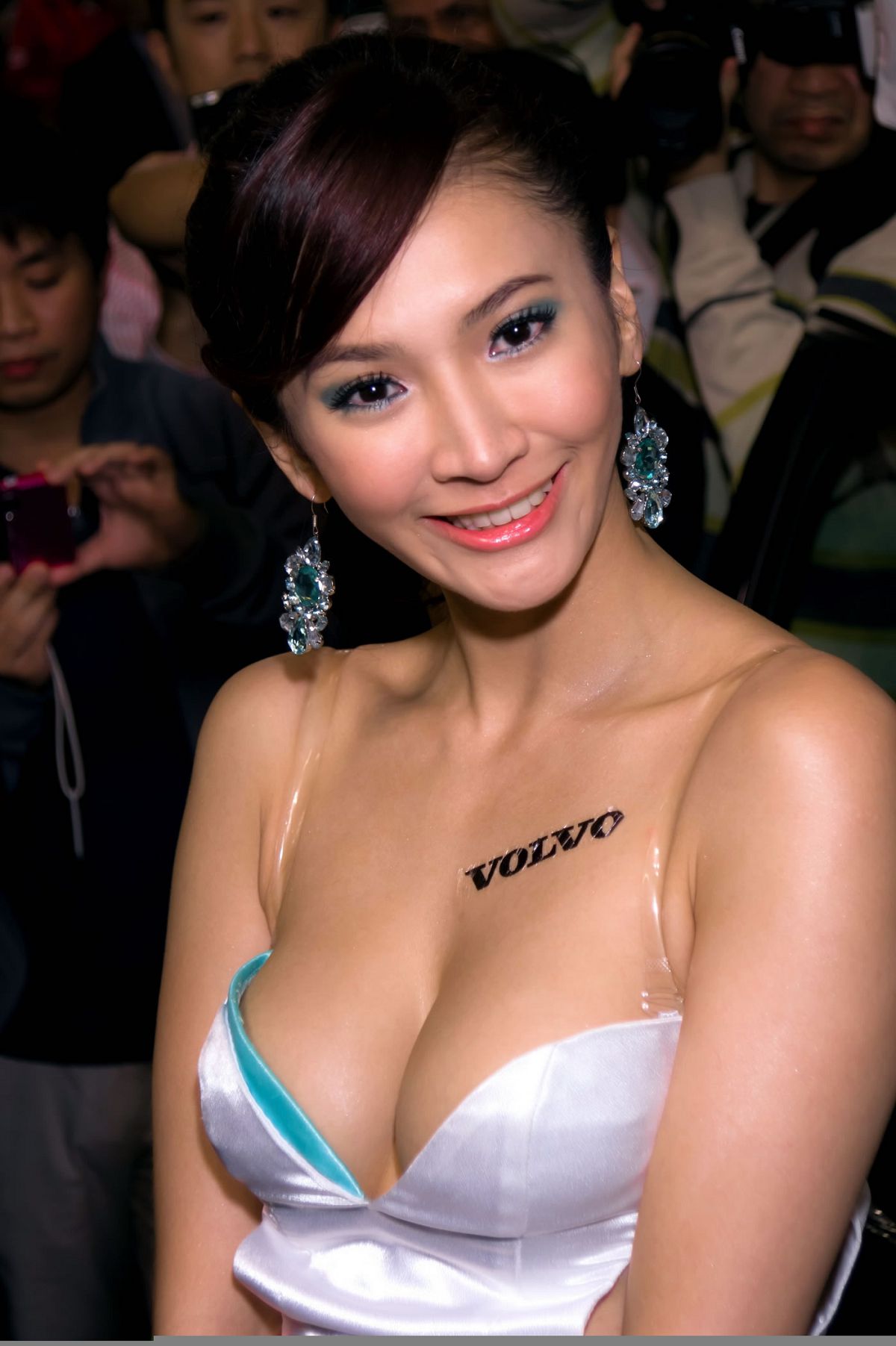2012 Volvo girl 魏靖軒(Mia)-角度产生美 [21P]