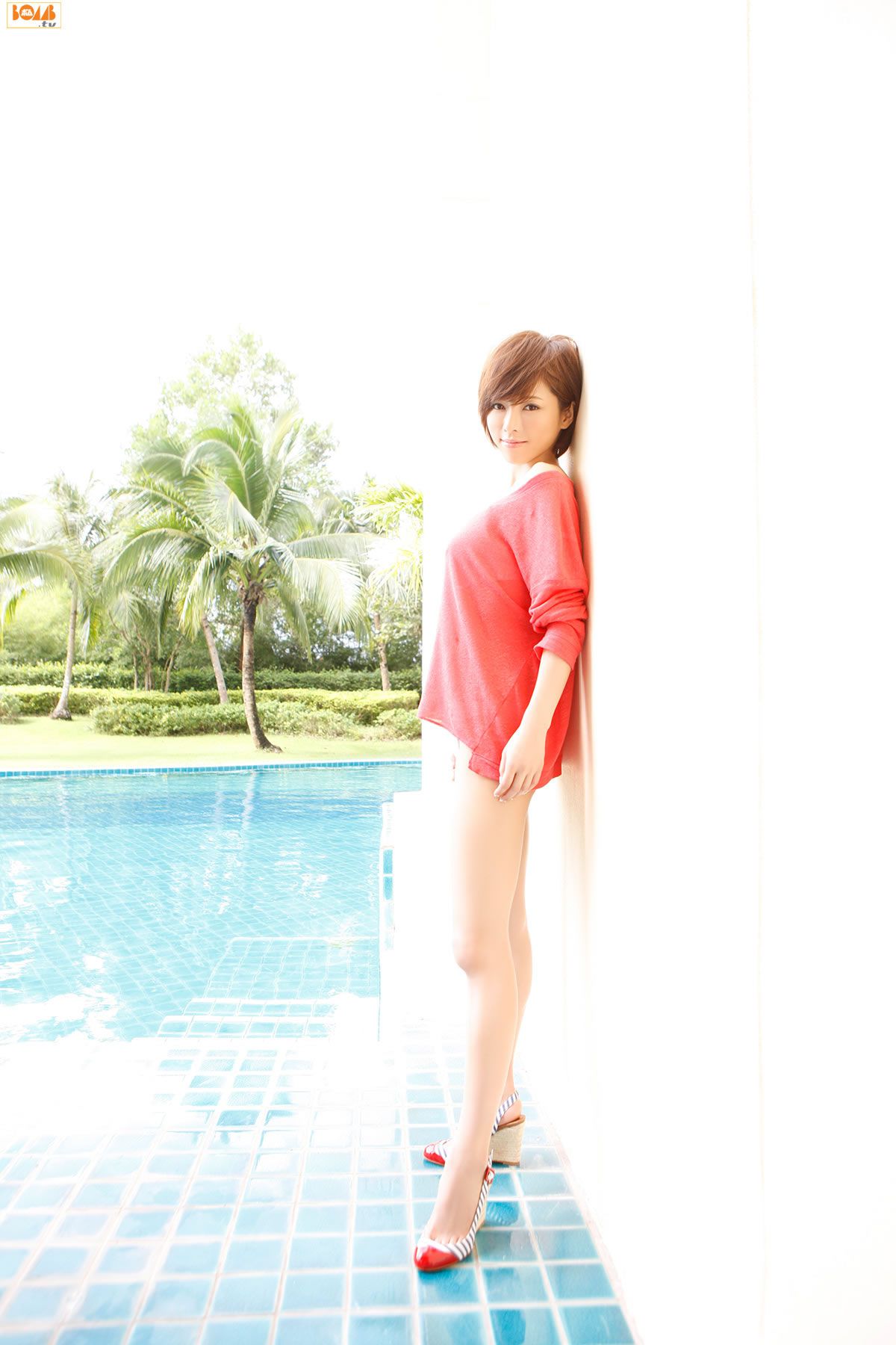 [BOMB.tv] GRAVURE Channel 2012年10月號 Yumiko Shaku 釈由美子 [51P]