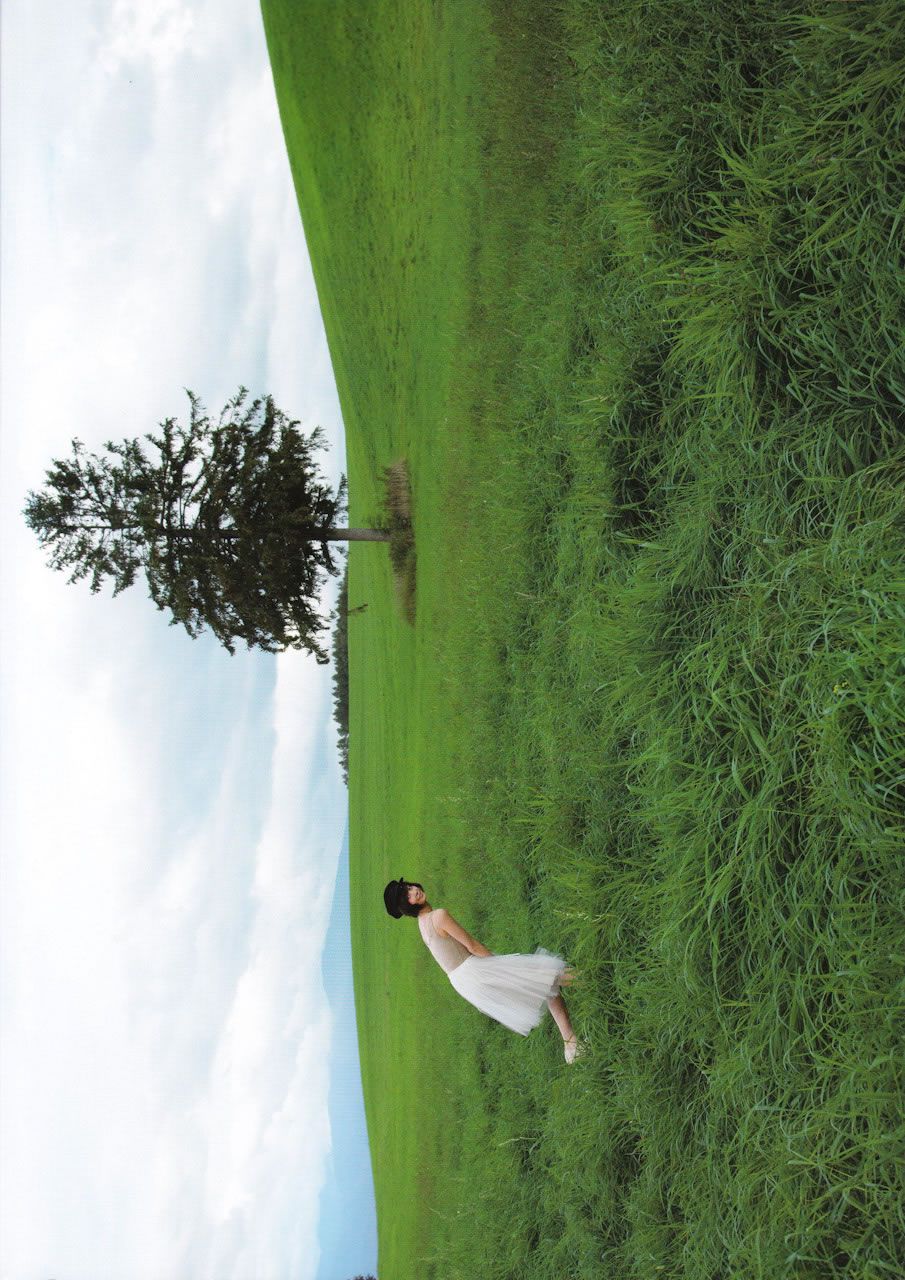篠田麻里子 Mariko Shinoda 《Yes and No》写真全本 [100P]