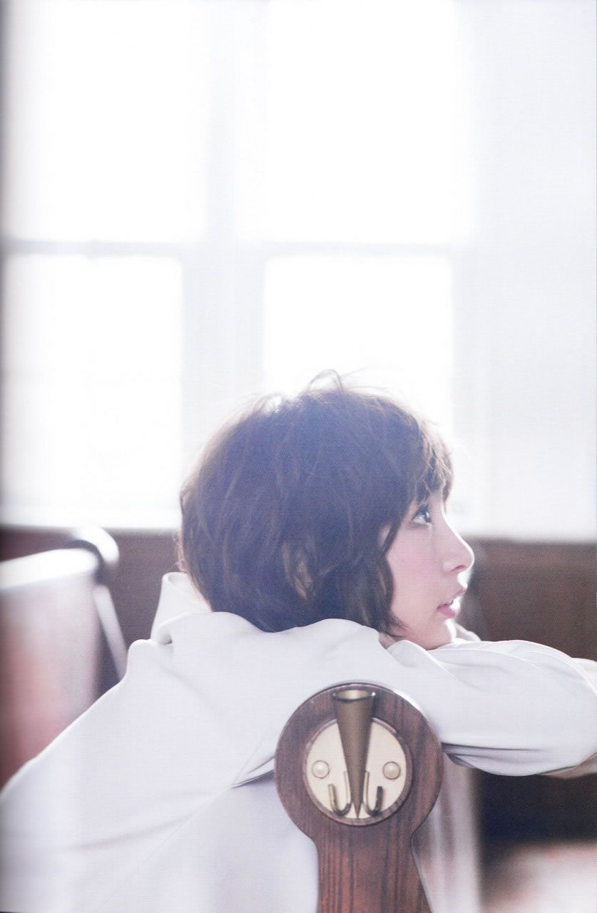 篠田麻里子 Mariko Shinoda 《Yes and No》写真全本 [100P]