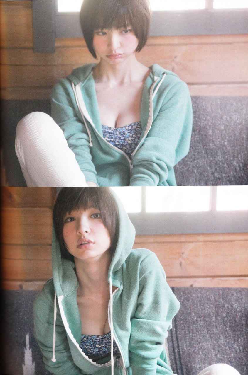 篠田麻里子 Mariko Shinoda 《Yes and No》写真全本 [100P]