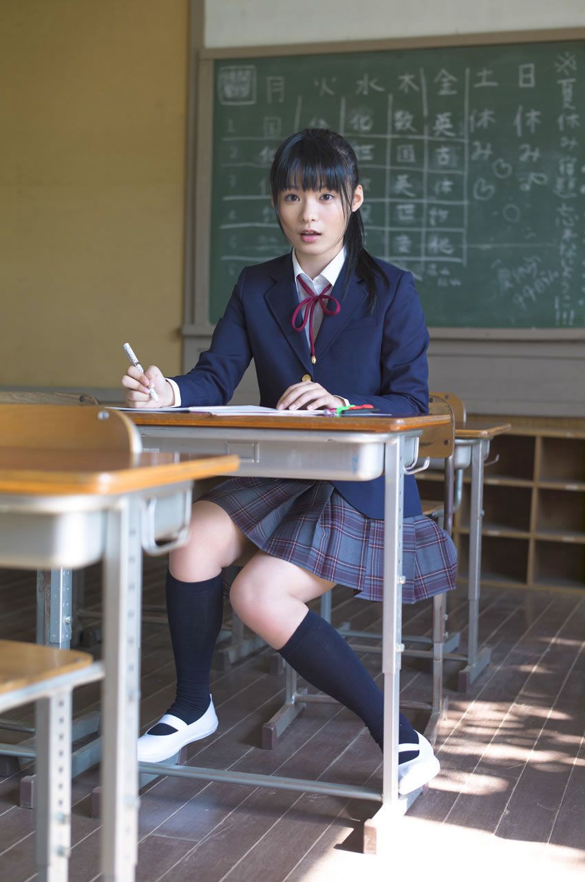 [WPB-net] No.151 星名美津紀 – 美少女の制服の中 [40P]
