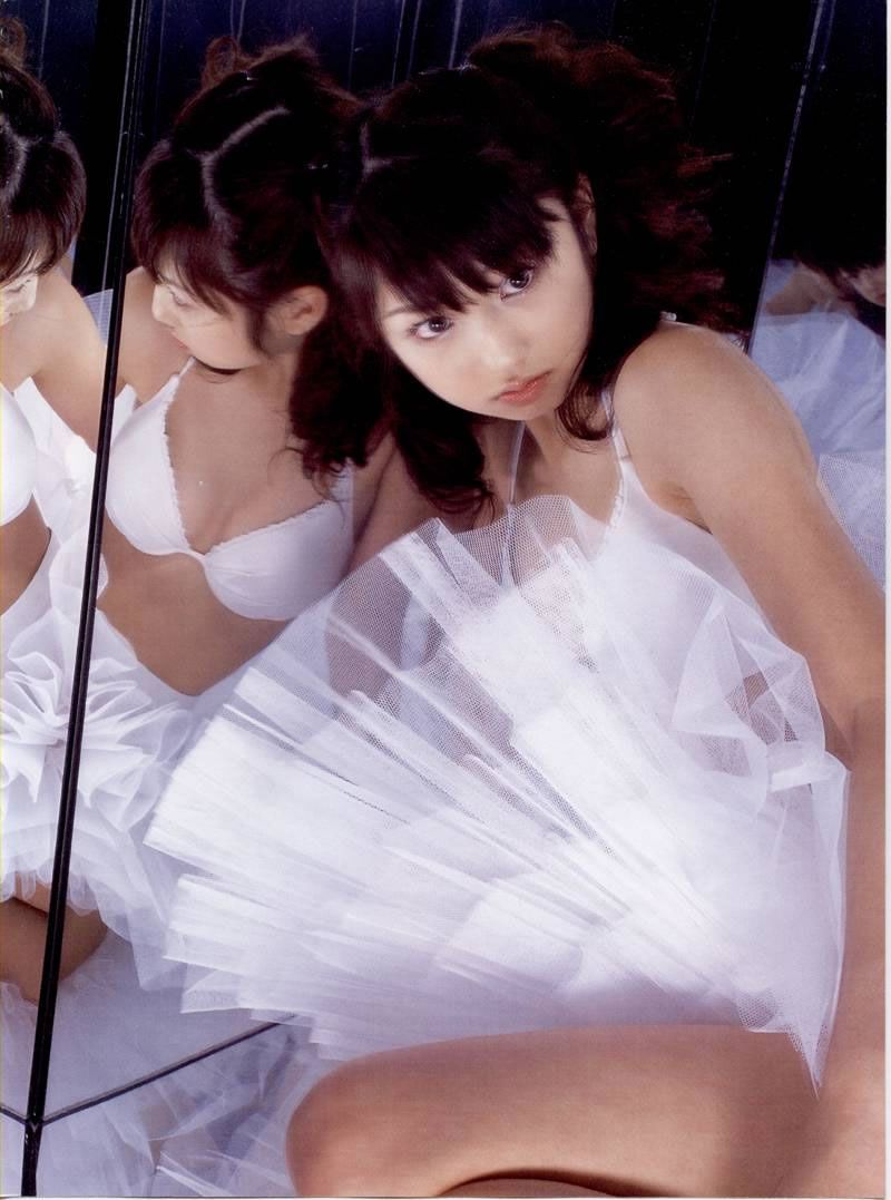 小仓优子 Yuko Ogura《Mirror Girl》 写真全本 [97P]