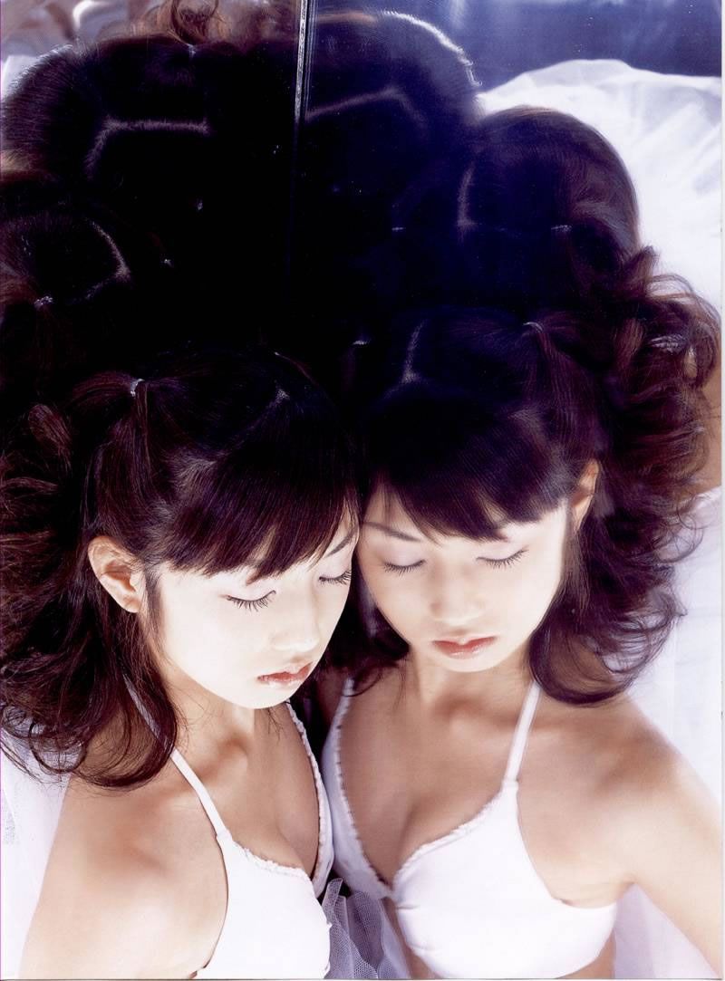 小仓优子 Yuko Ogura《Mirror Girl》 写真全本 [97P]