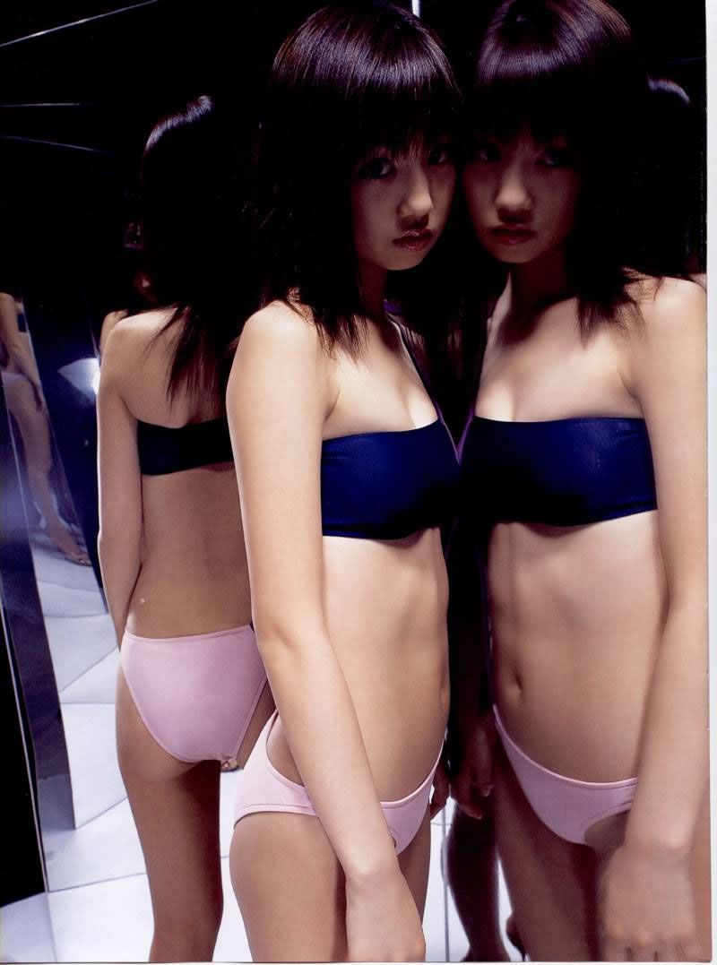 小仓优子 Yuko Ogura《Mirror Girl》 写真全本 [97P]