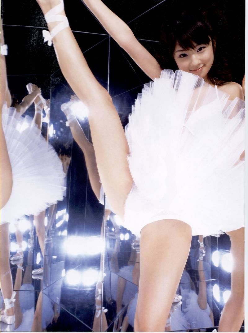 小仓优子 Yuko Ogura《Mirror Girl》 写真全本 [97P]