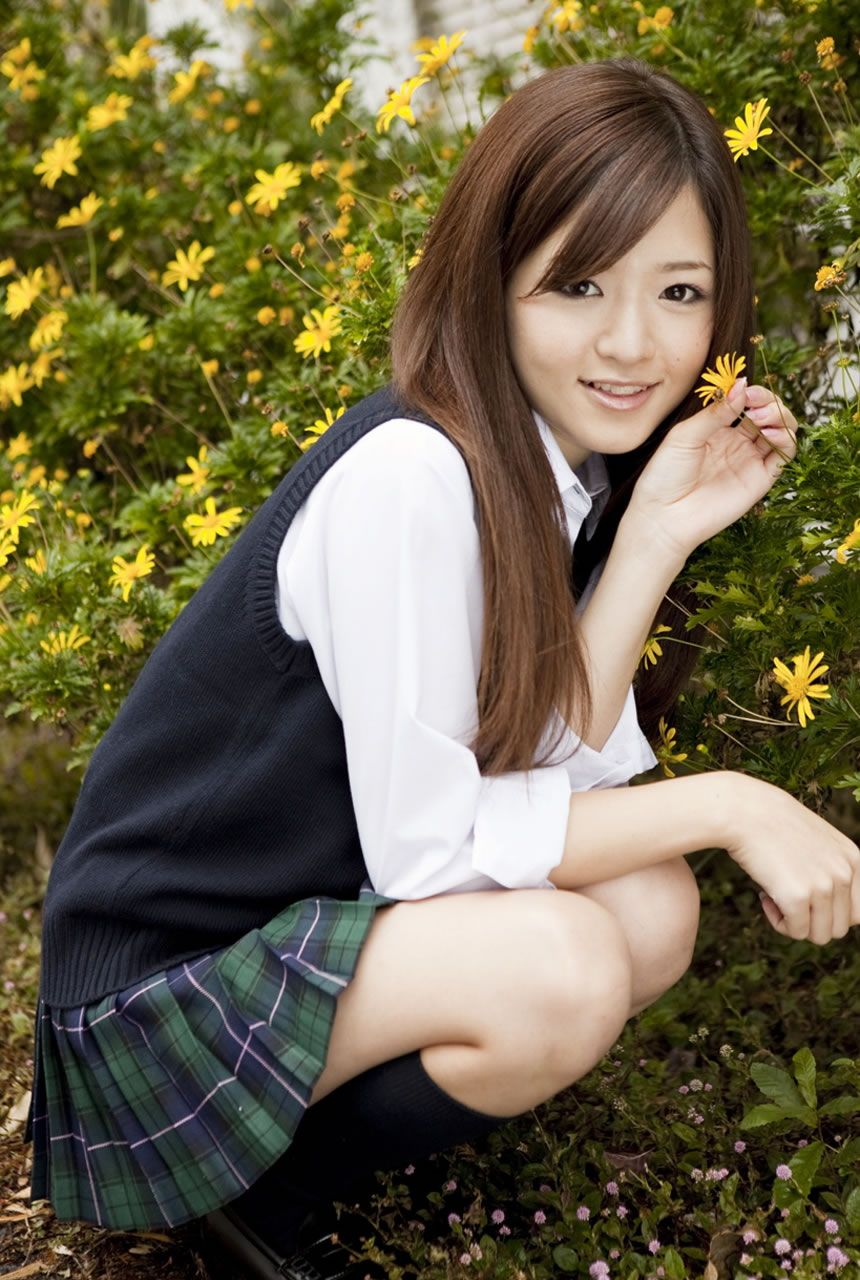 [image.tv] 2011.01 Amusement Girls アミューズメント★ガールズ MIRACLE TRIO ミラクル トリオ 前編 [42P]