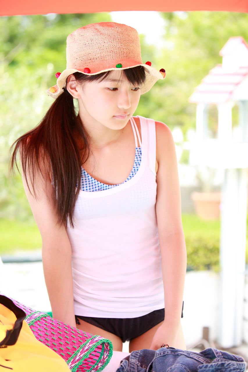 [Hello! Project Digital Books] No.93 Sayashi Riho 鞘師里保 [103P]