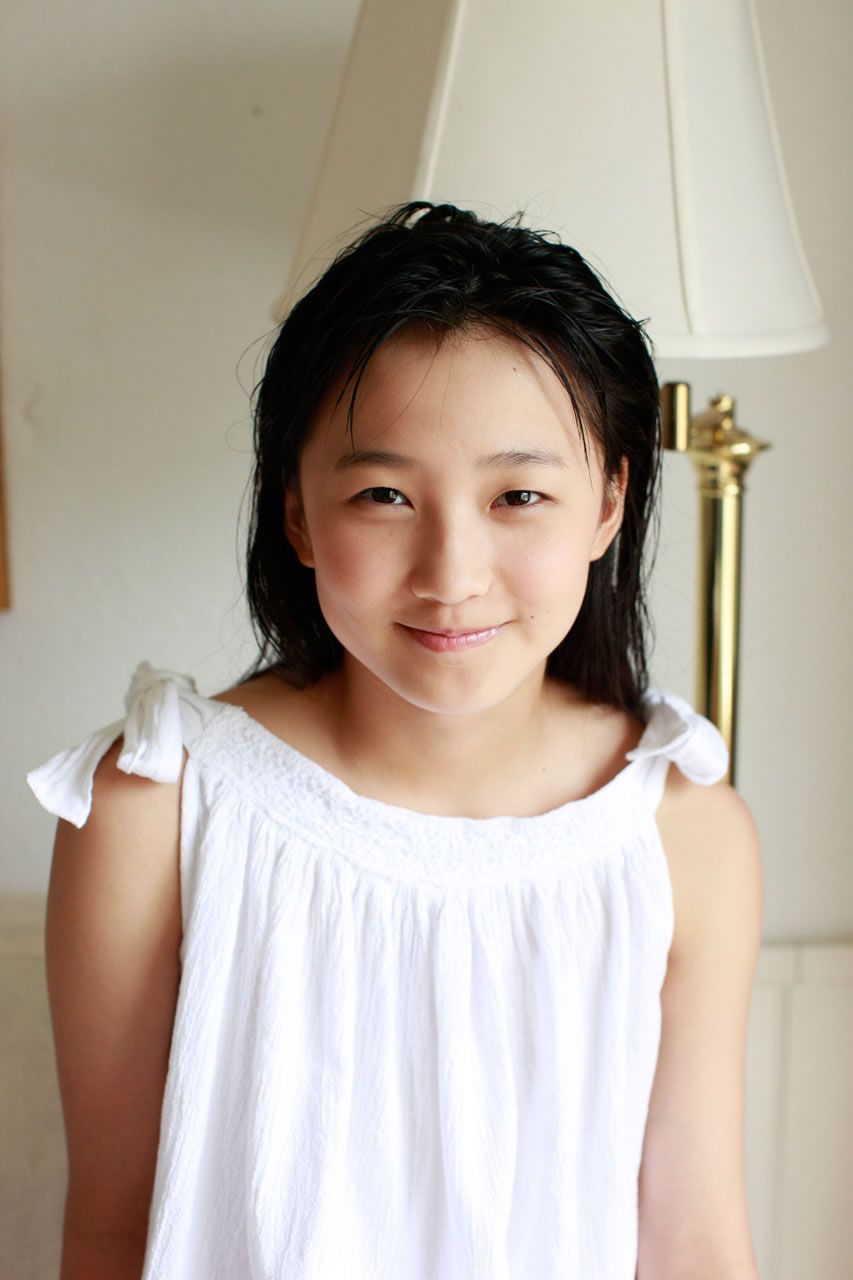 [Hello! Project Digital Books] No.93 Sayashi Riho 鞘師里保 [103P]