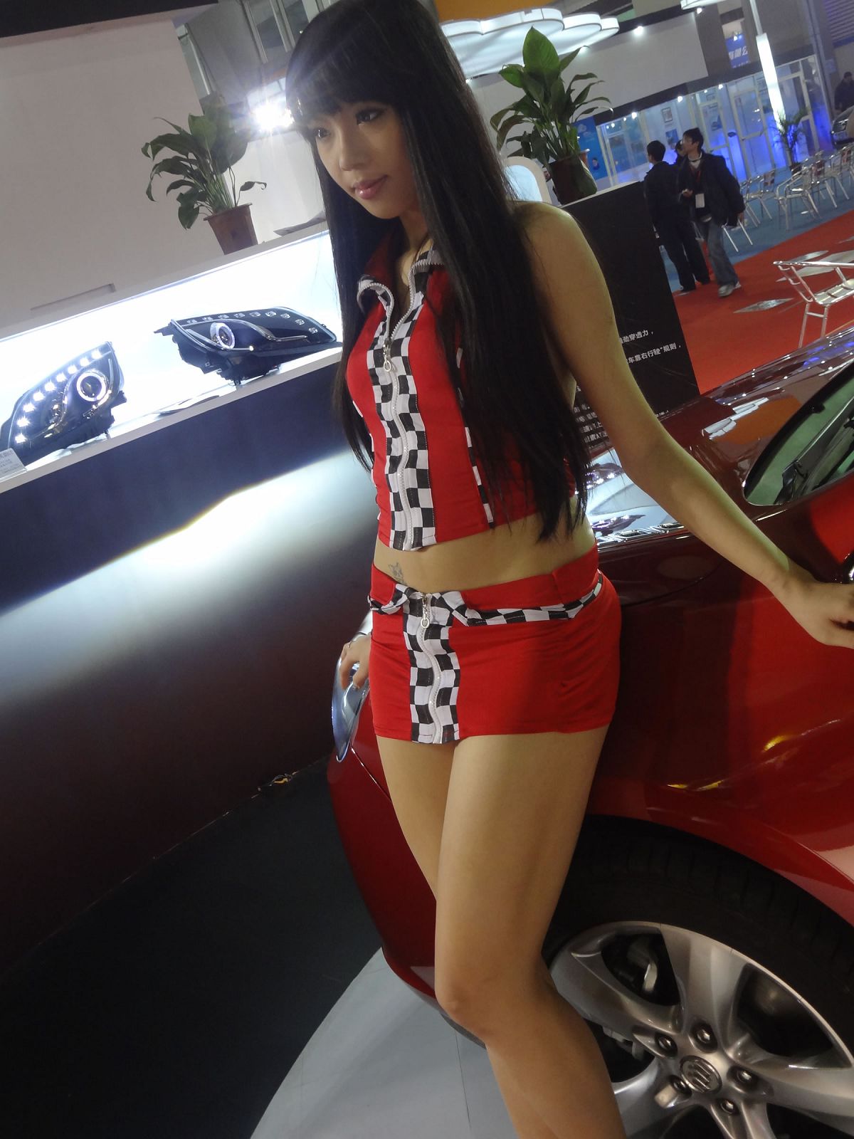 NO18 2012广州改装车展车模 [45P]