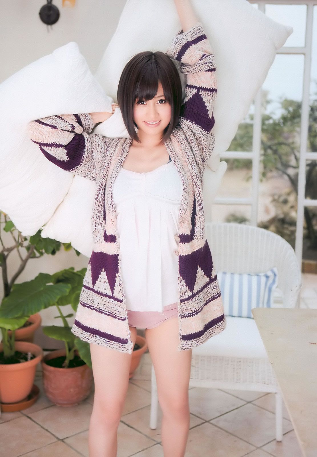 [Weekly Playboy] 2011 No.03-04 前田敦子 四元奈生美 中澤裕子 にわみきほ 松田まどか かな子 岡本夏生 [41P]