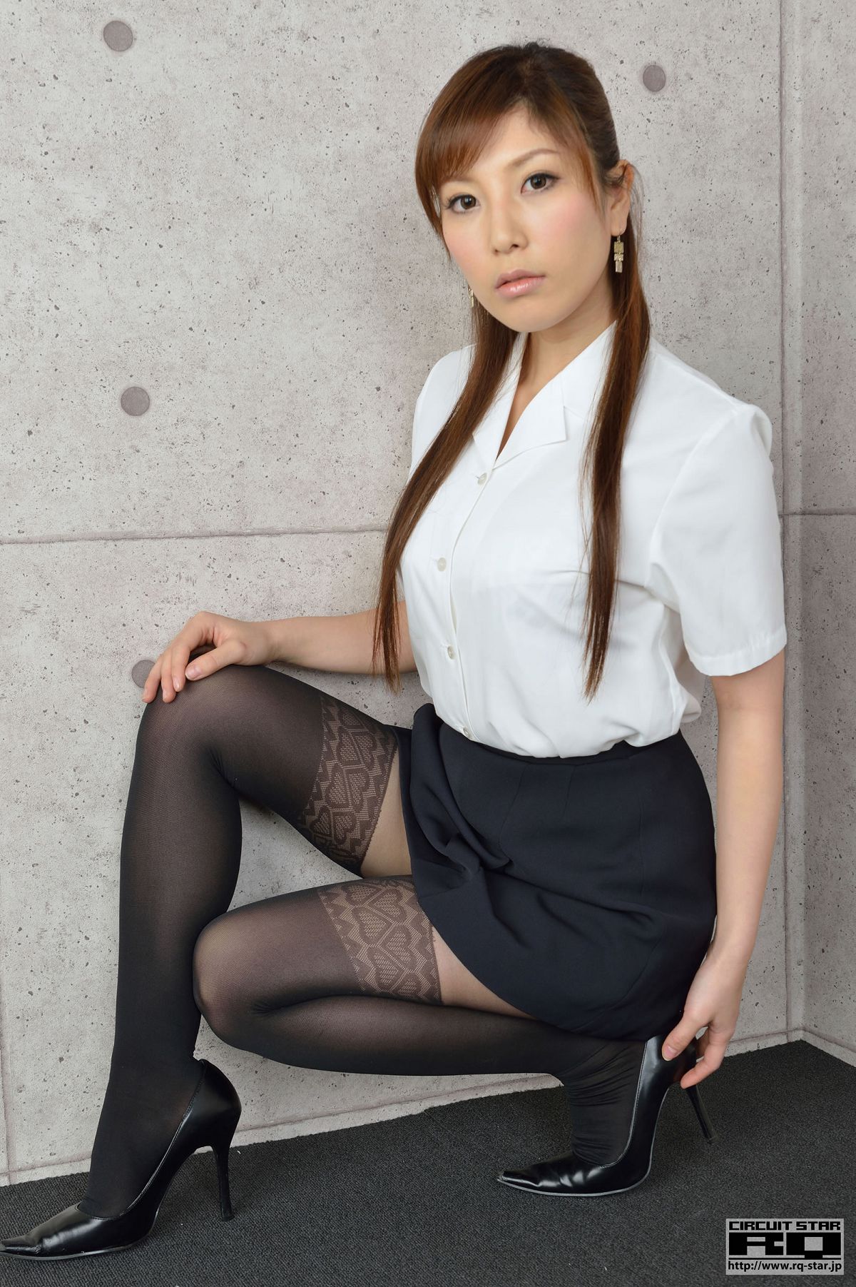 [RQ-STAR] 2013.02.01 NO.00751 Tomoka Wakamatsu 若松朋加 Office Lady [80P]