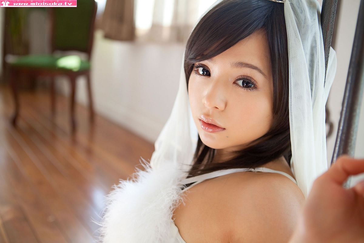[Minisuka.tv] 2013.01.20 浜川瑠奈 Runa Hamakawa  Dream Gallery 2.1 [49P]
