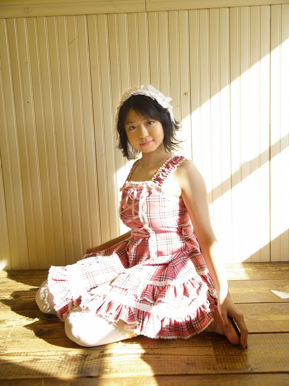 [YS Web] Vol.537 Shizuka Nakamura 中村静香 少女の時間 [87P]