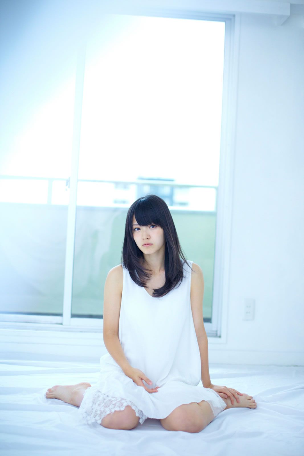 [Hello! Project Digital Books] 2013.01.26 No.102 Airi Suzuki 鈴木愛理 [92P]