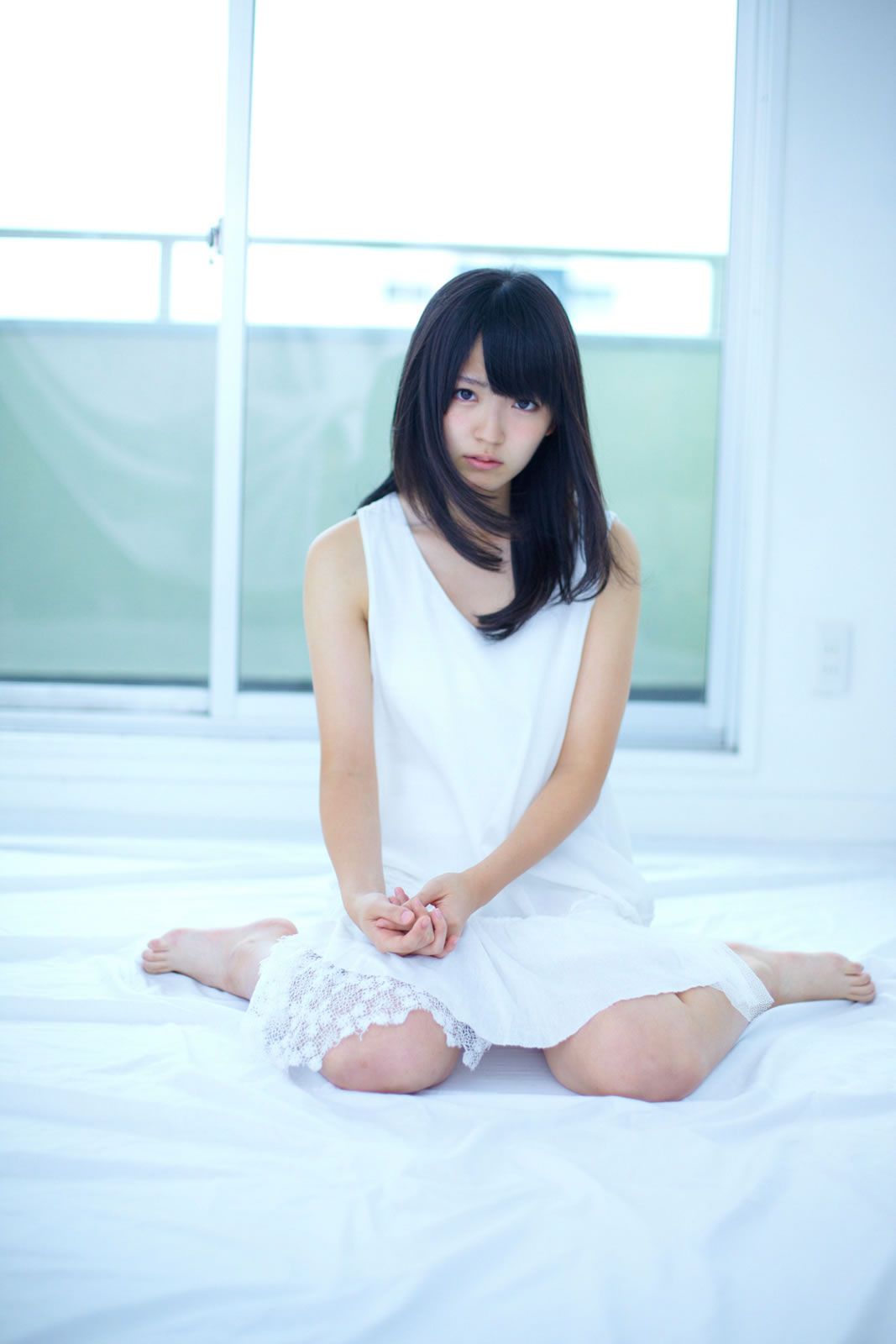 [Hello! Project Digital Books] 2013.01.26 No.102 Airi Suzuki 鈴木愛理 [92P]
