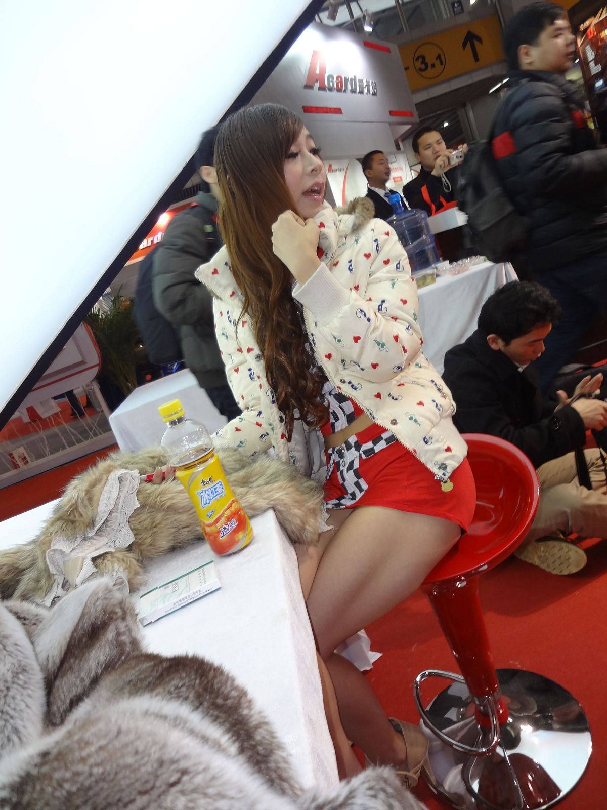 NO01_2012广州改装车展车模 [40P]