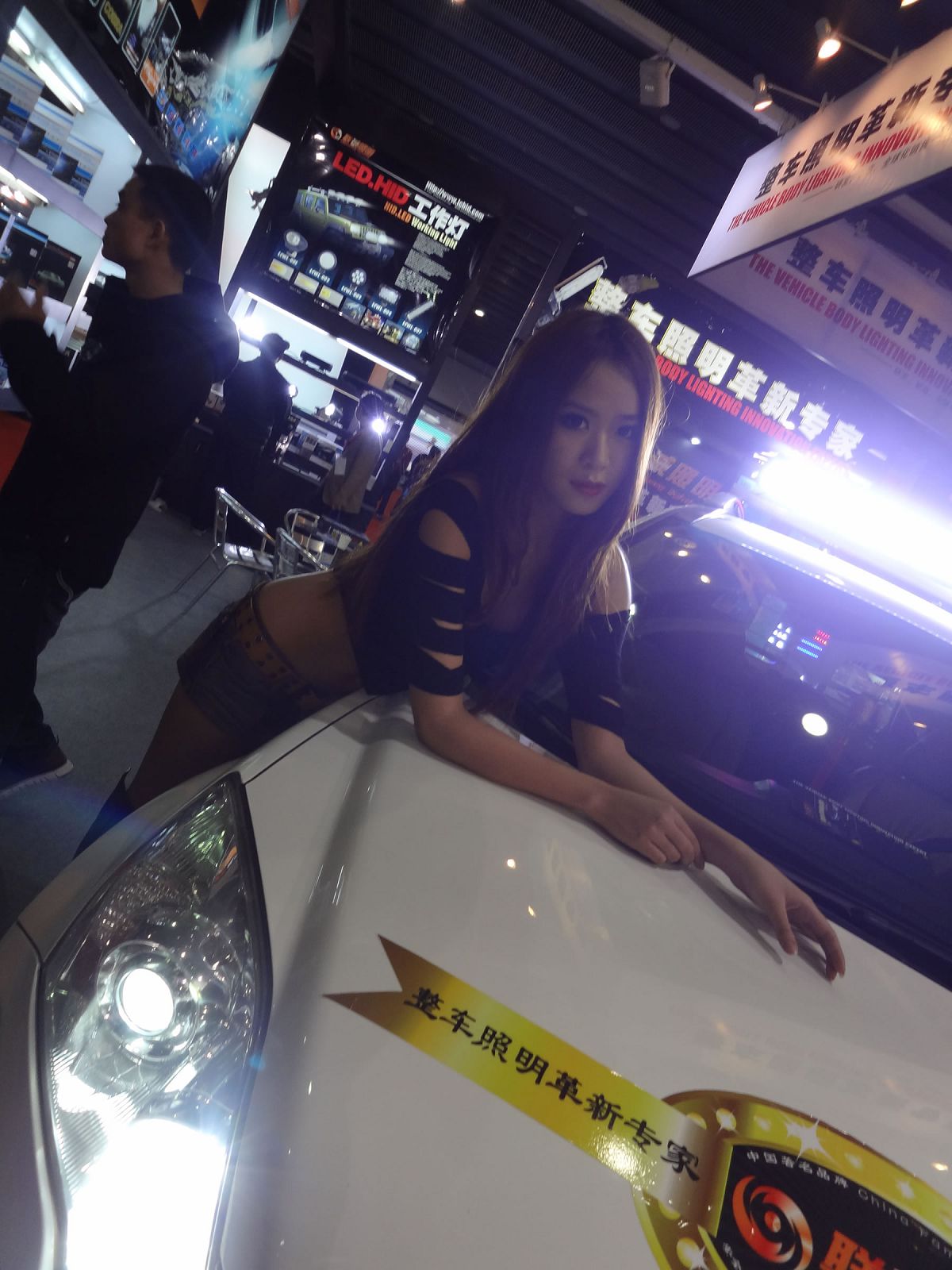 NO01_2012广州改装车展车模 [40P]