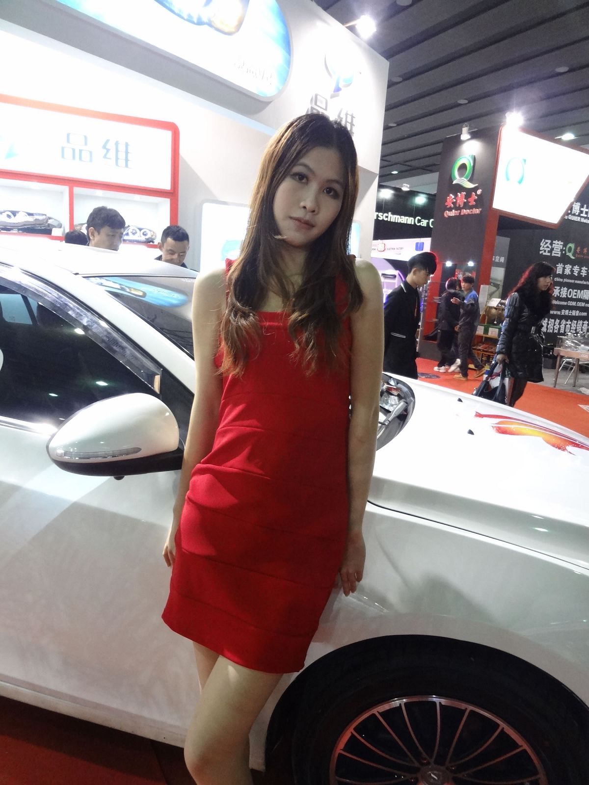 NO01_2012广州改装车展车模 [40P]