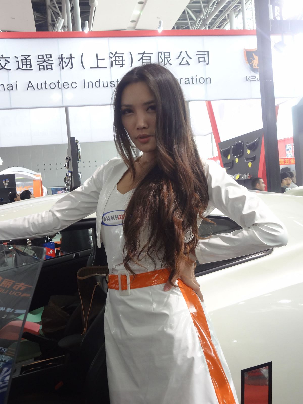 NO11_2012广州改装车展车模 [40P]
