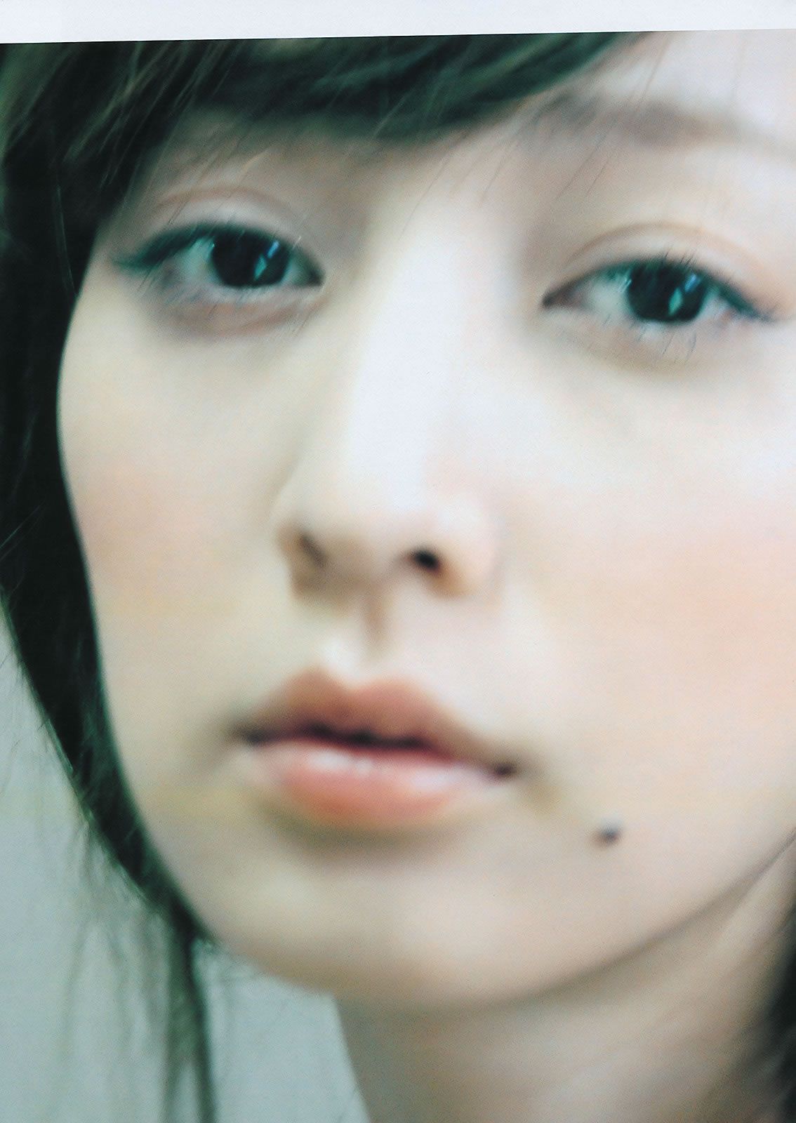 [Weekly Playboy] 2011 No.38 桐谷美玲 仁藤みさき 高橋愛 青木愛 池田夏希 香西咲 [44P]