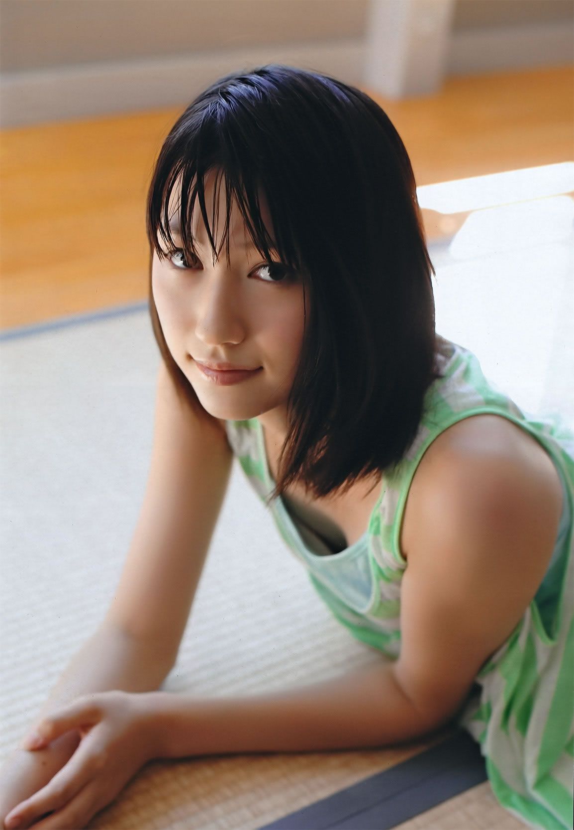 [Weekly Playboy] 2011 No.46 佐佐木希 杉本有美 [62P]