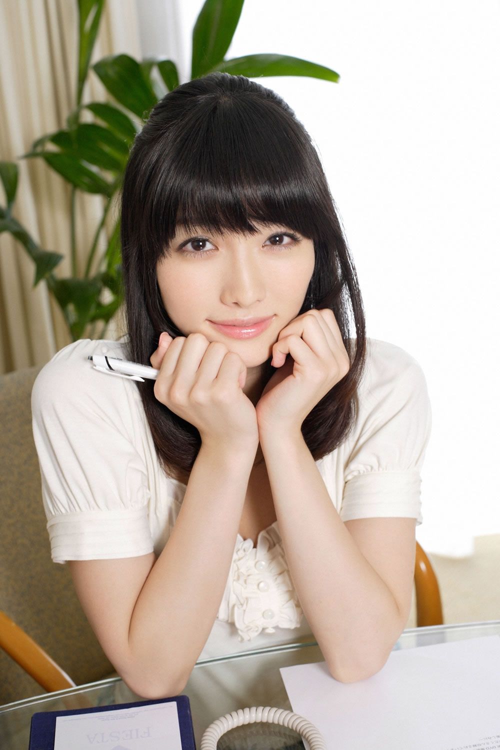 [YS Web] Vol.542 Anna Konno 今野杏南 摇れゐ!黑髮美少女 [90P]