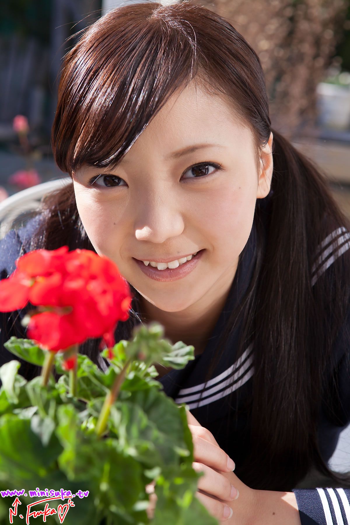 [Minisuka.tv] 2013.03.08 西浜ふうか Fuuka Nishihama Limited Gallery 9.1 [30P]