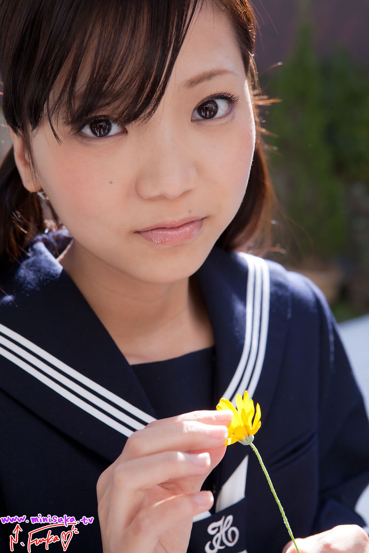 [Minisuka.tv] 2013.03.08 西浜ふうか Fuuka Nishihama Limited Gallery 9.1 [30P]