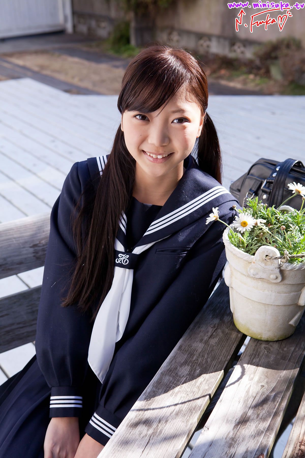 [Minisuka.tv] 2013.03.08 西浜ふうか Fuuka Nishihama Limited Gallery 9.1 [30P]