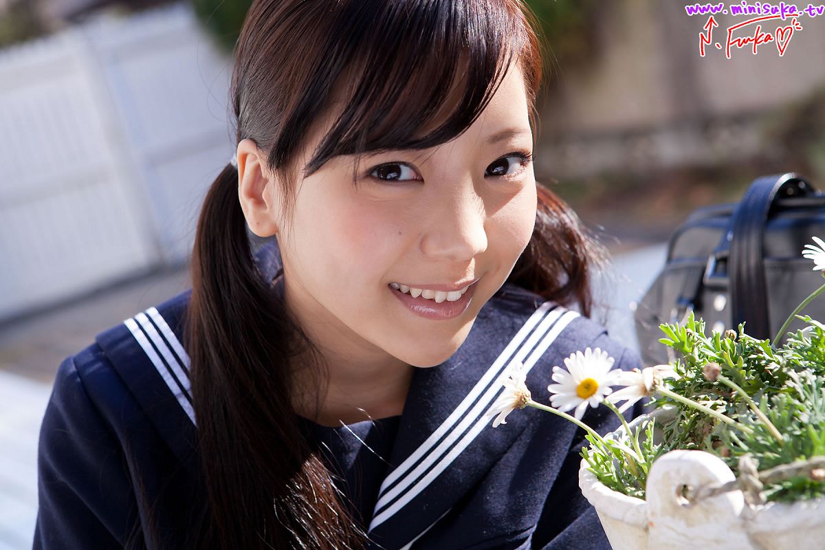 [Minisuka.tv] 2013.03.08 西浜ふうか Fuuka Nishihama Limited Gallery 9.1 [30P]