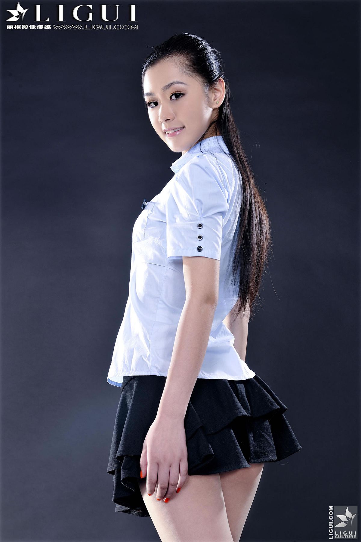 [Ligui] 丽柜 2013.03.08 Model 凌凌 [40P]