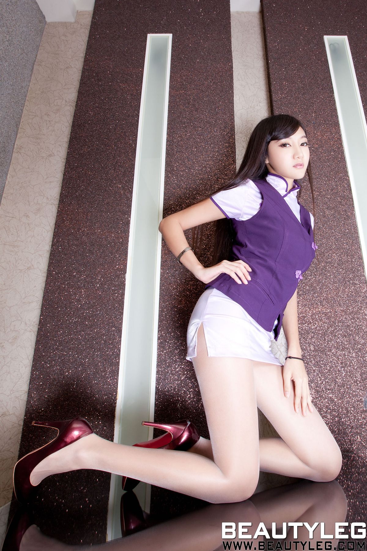 [Beautyleg] 美腿寫真 2013.04.05 No.804 Tina [41P]