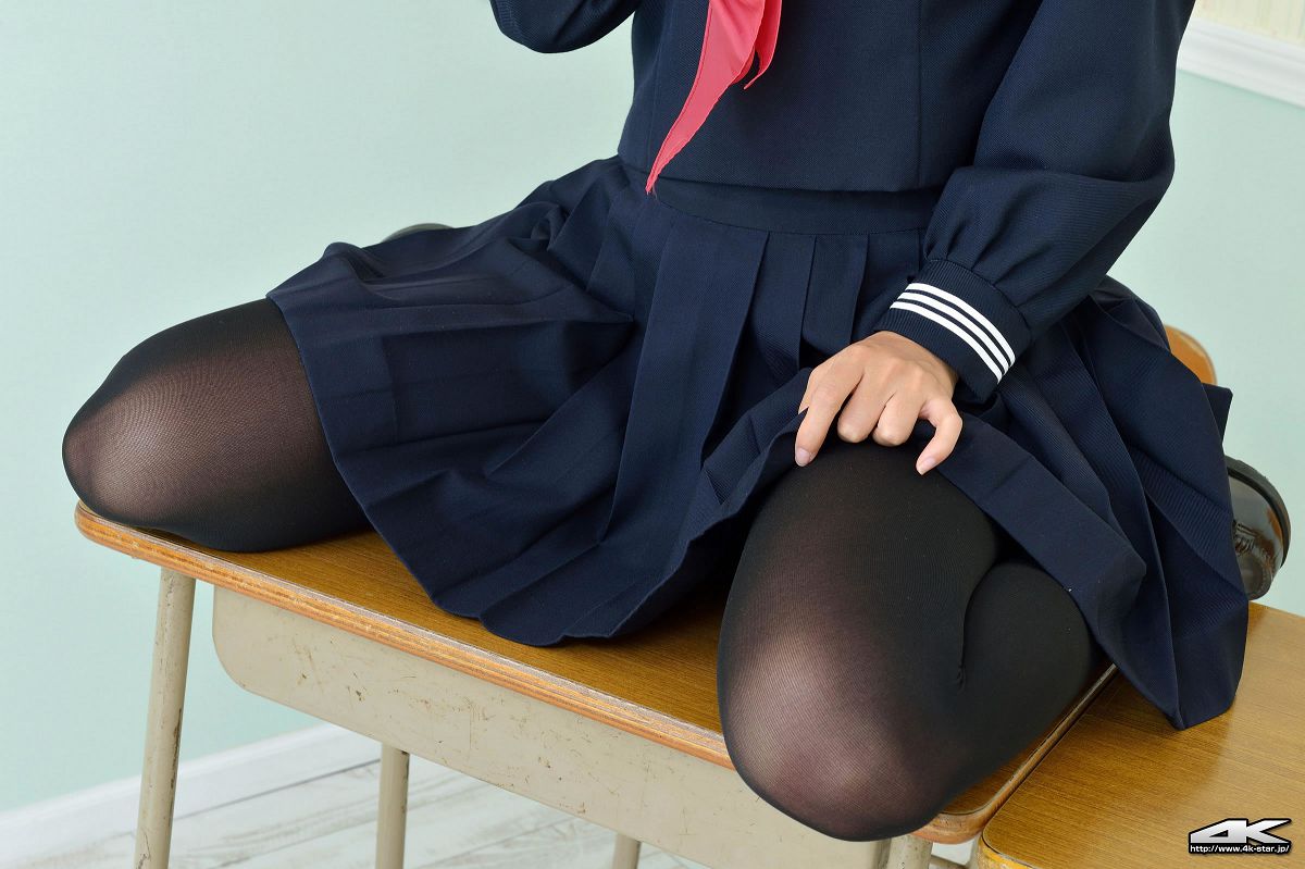 [4K-STAR] 2013.03.25 NO.00110 Chihiro Ando 安藤ちひろ - セーラー服 [90P]