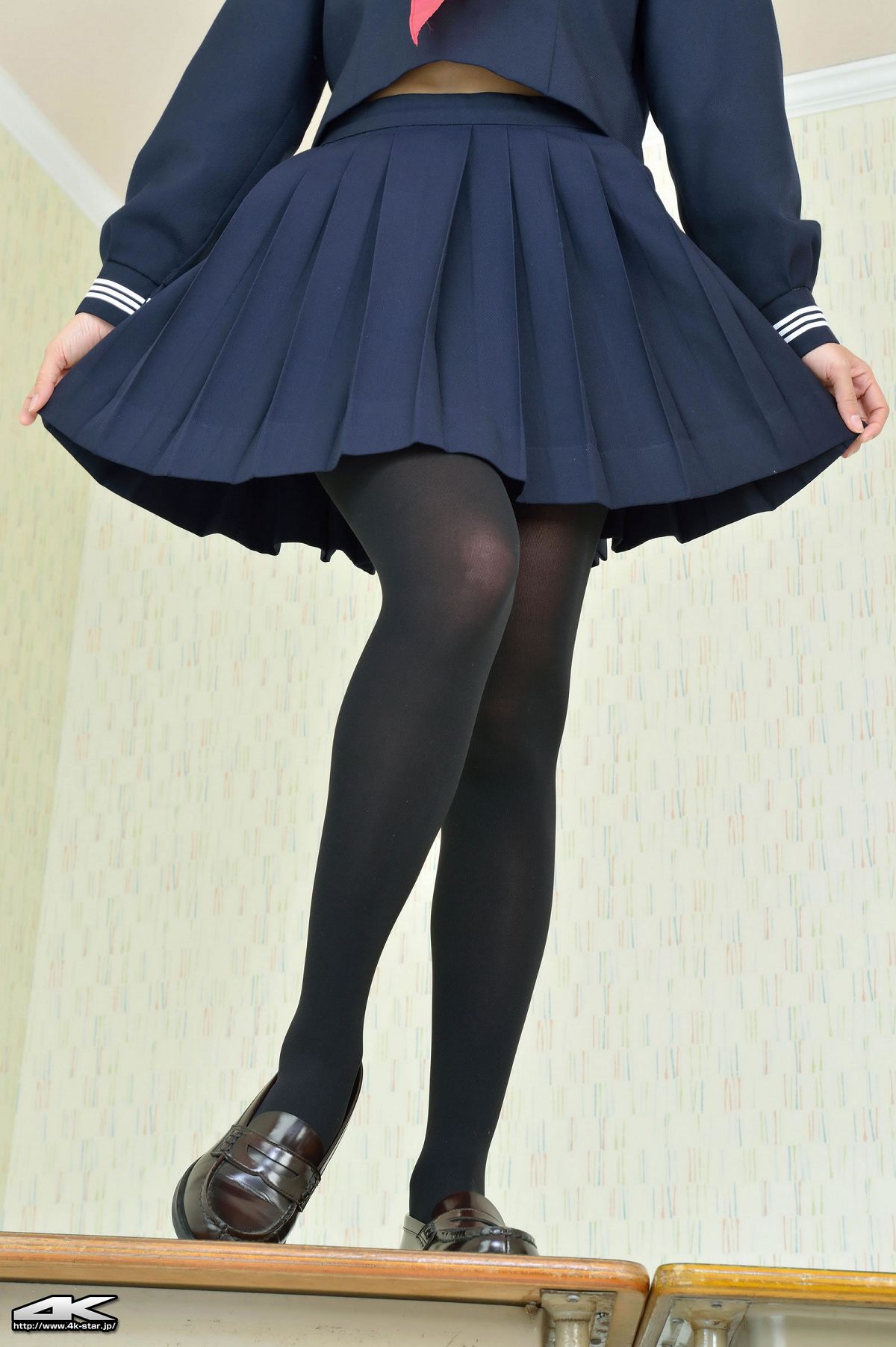 [4K-STAR] 2013.03.25 NO.00110 Chihiro Ando 安藤ちひろ - セーラー服 [90P]
