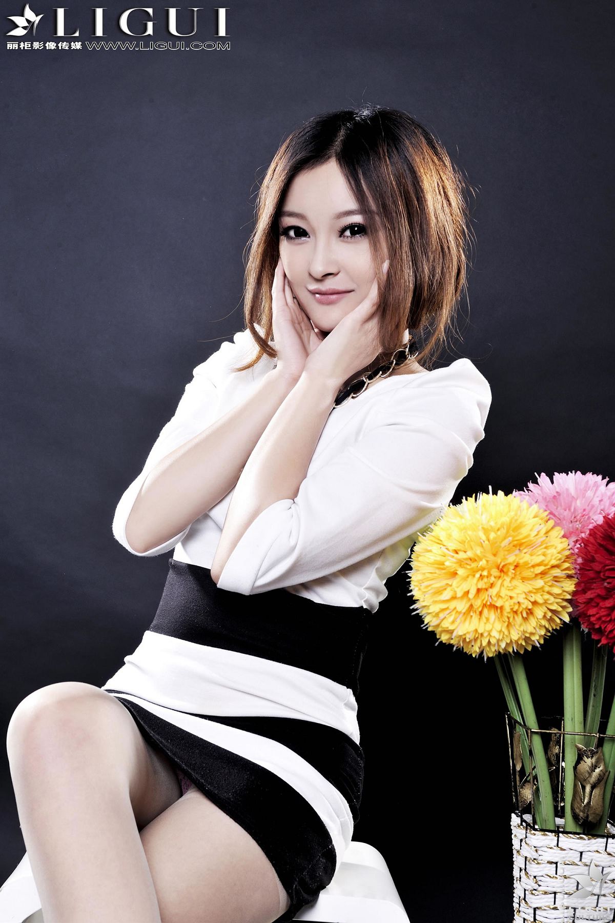 [Ligui] 丽柜 2013.03.15 Model 小杨幂 [74P]