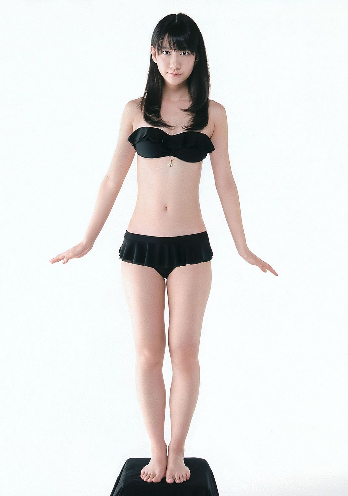 [Weekly Playboy] 2012 No.30 柏木由紀 HKT48 山本舞衣子 杉本有美 広瀬アリス 刈谷友衣子 星美りか [42P]