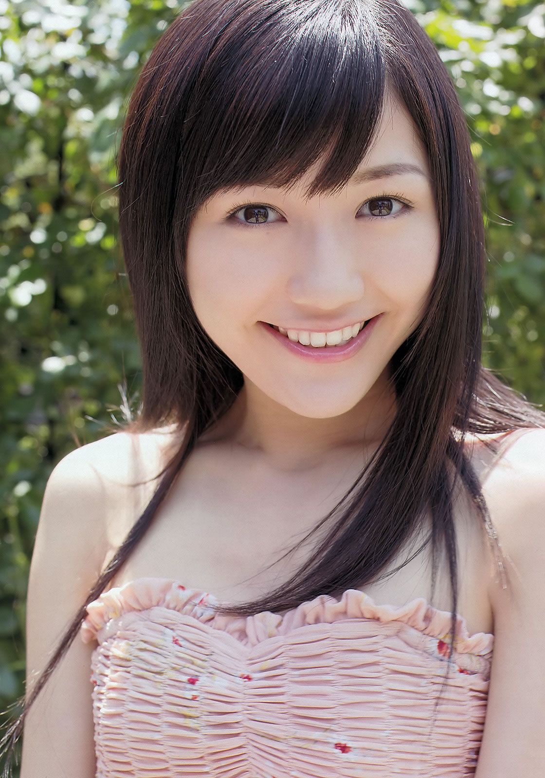 [Weekly Playboy] 2012 No.32 佐山彩香 仁藤みさき 和田絵莉 小島瑠璃子 渡辺麻友 奥仲麻琴 SUPER GiRLS 橋本愛 谷岡恵里子 田中雅美 他 [45P]