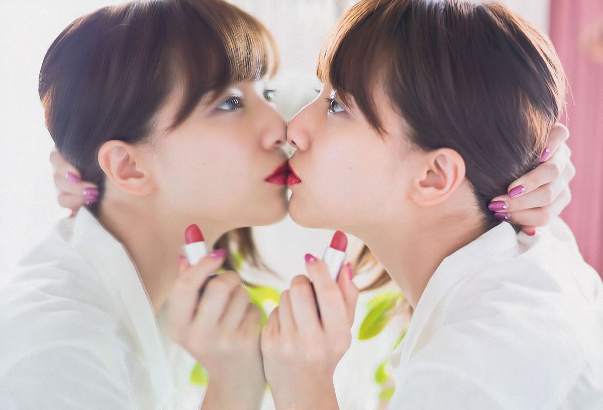 [Weekly Playboy] 2012 No.45 能年玲奈 AKB48 亜里沙 Ili 太田千晶 [40P]
